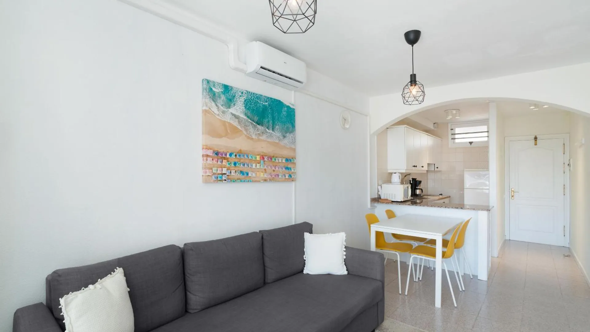 아파트 Apartamento Yumbo Farilag 마스팔로마스