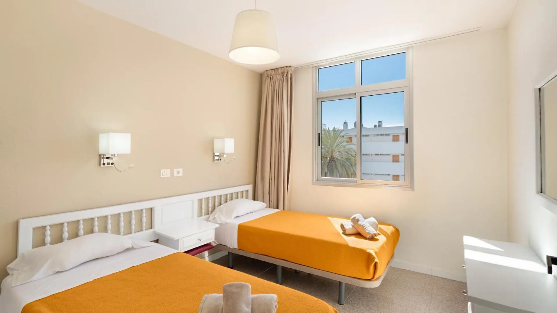 Apartamento Yumbo Farilag 마스팔로마스 0*,  스페인